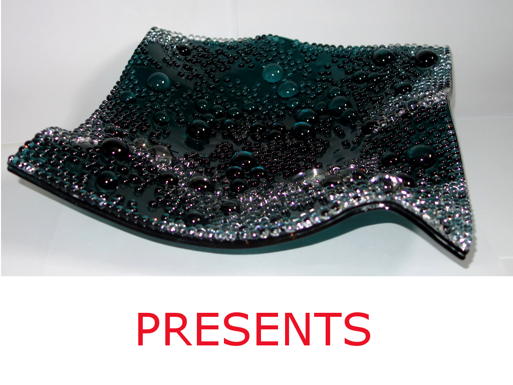 Presents1021_768.jpg